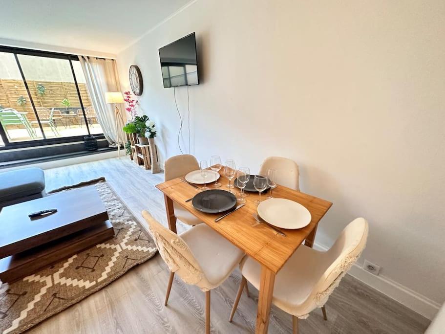 Drouet D'Erlon Duplex Spacieux, Terrasse Au Centre Reims Esterno foto